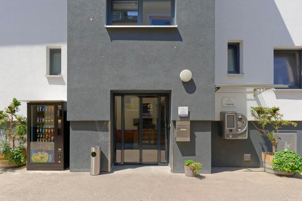 Heilbronner Hotel Am Schoenen Theater Экстерьер фото